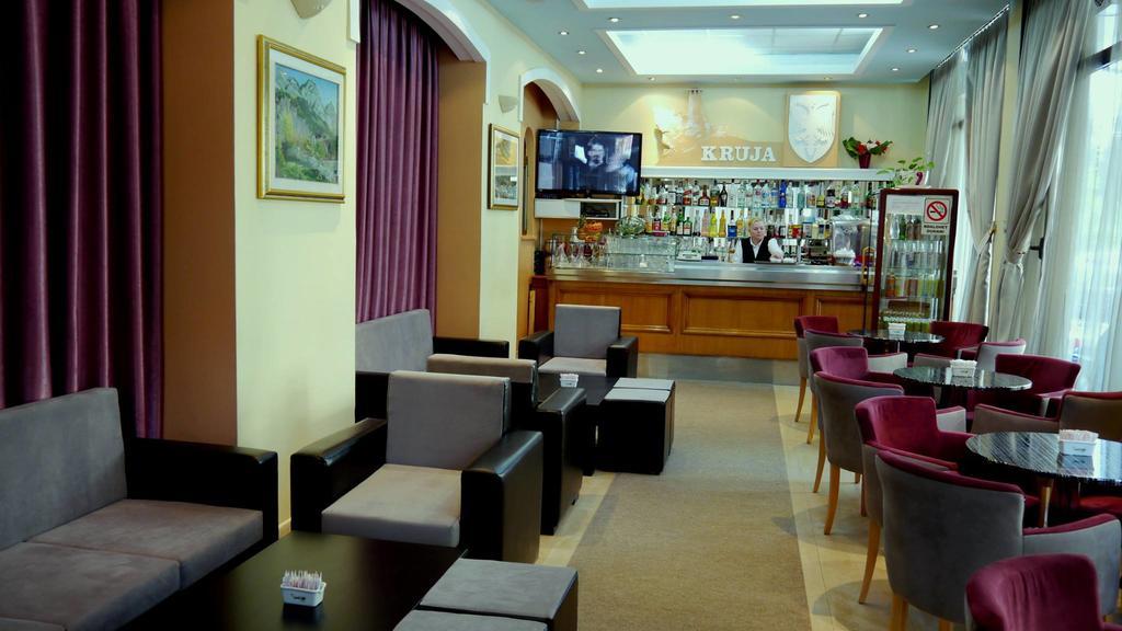 טיראנה Kruja Hotel מראה חיצוני תמונה