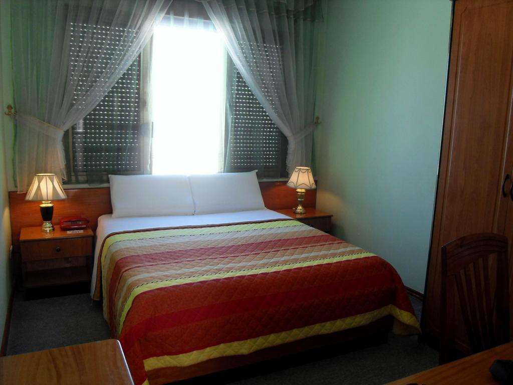 טיראנה Kruja Hotel חדר תמונה